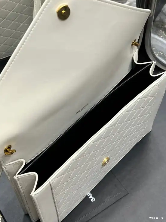 GABY YSL 0405